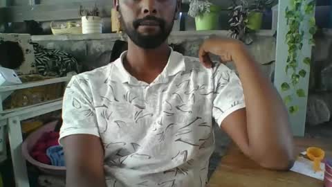 Snapshot of python974 chatting on January 3, 2025, 12:30 pm Python online show from January 3, 2025, 12:30 pm