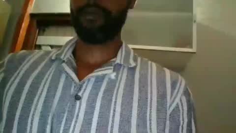 Snapshot of python974 chatting on January 13, 2026, 3:50 pm Python online show from January 13, 2026, 3:50 pm