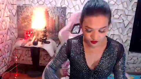 Snapshot of pythoncock4u chatting on February 5, 2026, 4:11 pm Queen Agatha online show from February 5, 2026, 4:11 pm