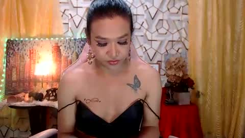 Snapshot of pythoncock4u chatting on March 7, 2026, 5:21 pm Queen Agatha online show from March 7, 2026, 5:21 pm