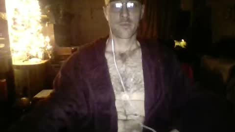 q2phq2ph online show from November 27, 2025, 3:52 am