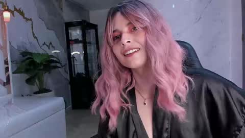 Qetsyah online show from January 15, 2026, 1:16 pm