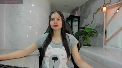 Qetsyah online show from April 14, 2026, 1:50 pm