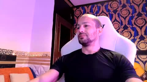 Qianos online show from June 19, 2026, 10:24 pm