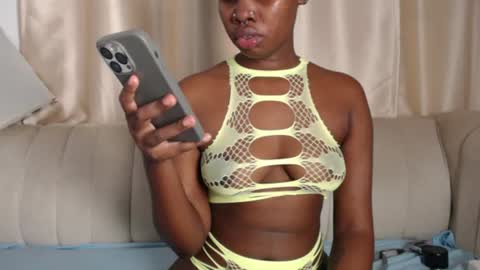 Snapshot of quaine_ryleighn chatting on June 13, 2026, 9:29 am RYLEIGHN online show from June 13, 2026, 9:29 am
