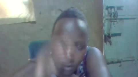 queen014 online show from November 13, 2025, 3:00 pm