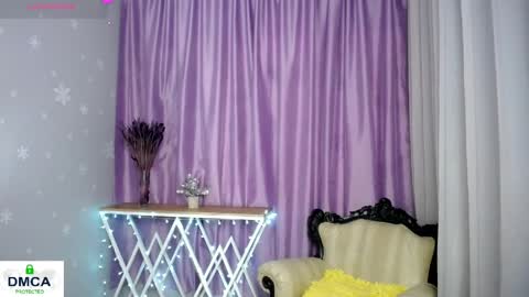 Snapshot of queen_a_n_i chatting on April 17, 2026, 9:01 am A N I Ill be here on December 1st online show from April 17, 2026, 9:01 am