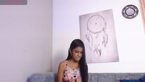 Snapshot of queen_adhara chatting on March 9, 2026, 3:05 pm ANTONELLA online show from March 9, 2026, 3:05 pm