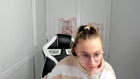 Amelie online show from May 29, 2026, 8:12 am