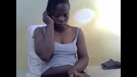 Snapshot of queen_darling3 chatting on February 9, 2026, 6:50 am Gentrix online show from February 9, 2026, 6:50 am