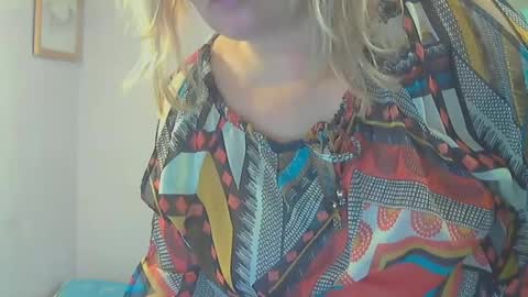 Snapshot of queen_jane8 chatting on January 10, 2025, 5:02 pm queen_jane8 online show from January 10, 2025, 5:02 pm