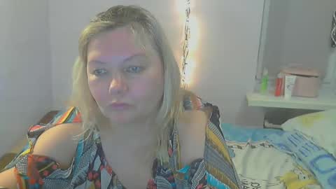 Snapshot of queen_jane8 chatting on March 3, 2025, 4:24 pm queen_jane8 online show from March 3, 2025, 4:24 pm
