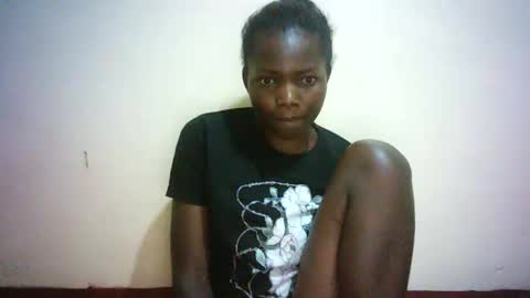 Snapshot of queen_joan chatting on February 26, 2025, 10:20 pm queen_joan online show from February 26, 2025, 10:20 pm