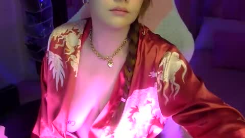 Snapshot of queen_kur chatting on March 13, 2026, 6:58 pm QueenHennessy online show from March 13, 2026, 6:58 pm