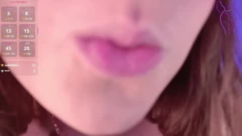 Snapshot of queen_michelle_ chatting on February 14, 2026, 9:55 pm Michelle online show from February 14, 2026, 9:55 pm