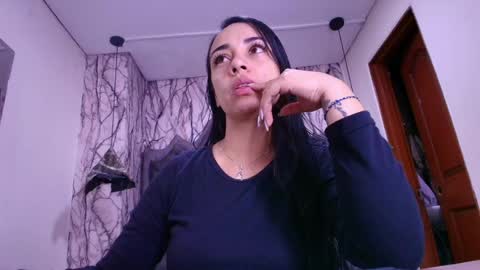 QueenNyx online show from June 2, 2026, 2:24 am