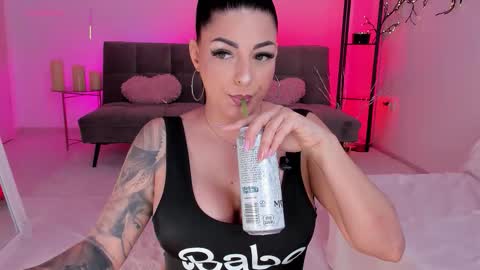 Snapshot of queen_of_deepthroat chatting on March 17, 2026, 4:50 am queen_of_deepthroat online show from March 17, 2026, 4:50 am