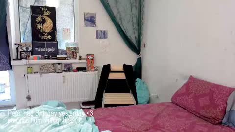 queen_x_joker online show from July 18, 2026, 1:59 pm