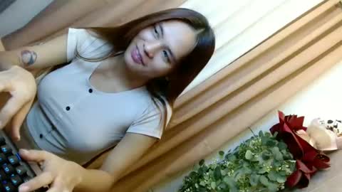 CALL ME YOUR QUEEN AIVY1 online show from July 2, 2026, 10:38 pm