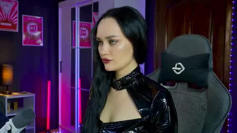 Your world and the universe Aliss online show from October 24, 2025, 5:04 am