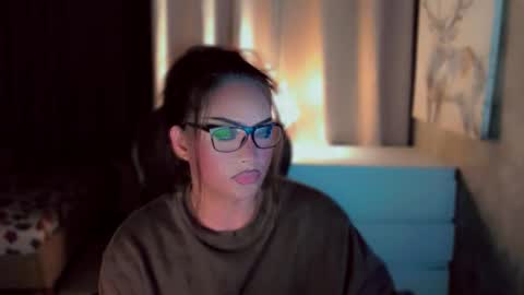 Snapshot of queenarthalia chatting on January 17, 2026, 11:08 pm ARTHA online show from January 17, 2026, 11:08 pm