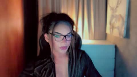 Snapshot of queenarthalia chatting on February 23, 2026, 1:14 am ARTHA online show from February 23, 2026, 1:14 am