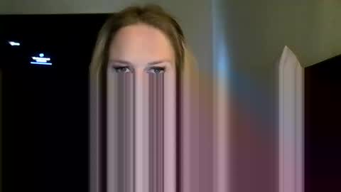 Snapshot of queenb6969694u chatting on September 16, 2025, 4:13 am queenb6969694u online show from September 16, 2025, 4:13 am