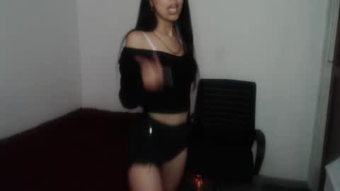 Snapshot of queenbyte_18 chatting on December 22, 2025, 4:09 am queenbyte_18 online show from December 22, 2025, 4:09 am