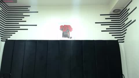 VickyBoobss online show from December 18, 2025, 8:26 pm