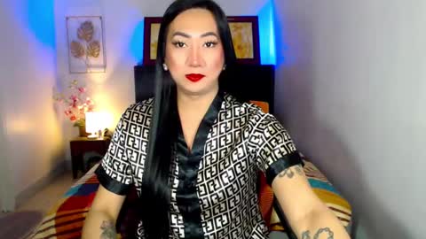 QUEEN online show from February 15, 2025, 12:54 pm