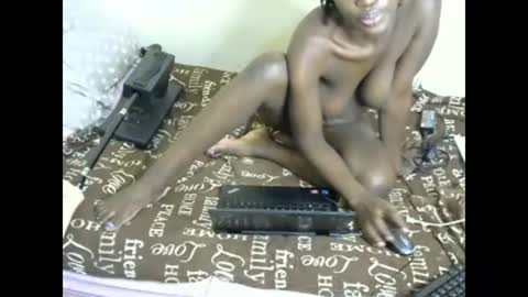 melly online show from February 18, 2025, 6:47 pm