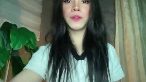 QUEEN online show from September 20, 2025, 7:53 am