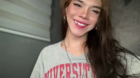 Snapshot of queenn_xxx chatting on January 10, 2026, 3:08 am QUEEN online show from January 10, 2026, 3:08 am