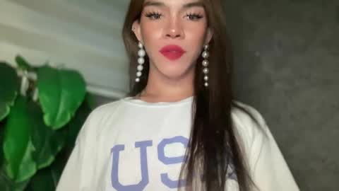 Snapshot of queenn_xxx chatting on March 1, 2026, 8:11 pm QUEEN online show from March 1, 2026, 8:11 pm