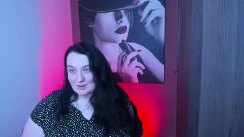 Snapshot of queenofhaze chatting on December 18, 2025, 5:08 pm you may simply address Me with Your Grace online show from December 18, 2025, 5:08 pm