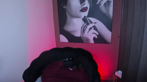 Snapshot of queenofhaze chatting on March 19, 2026, 4:44 pm you may simply address Me with Your Grace online show from March 19, 2026, 4:44 pm