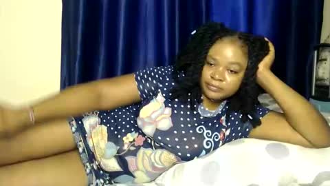 Snapshot of queenofsouls chatting on February 3, 2026, 6:22 am . online show from February 3, 2026, 6:22 am