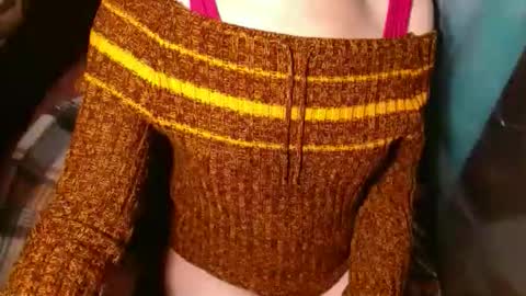 queenoftenderness online show from February 22, 2026, 7:45 pm