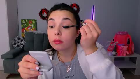 Patricia online show from November 19, 2025, 2:50 pm