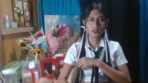 Snapshot of queensteffi chatting on December 1, 2024, 7:36 pm queensteffi online show from December 1, 2024, 7:36 pm