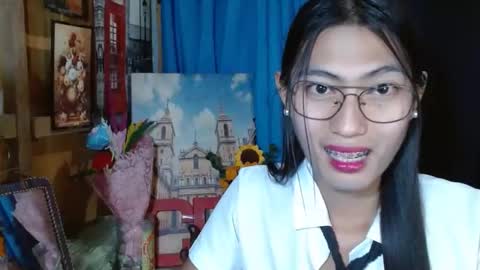 Snapshot of queensteffi chatting on December 19, 2024, 10:10 pm queensteffi online show from December 19, 2024, 10:10 pm