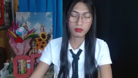 Snapshot of queensteffi chatting on February 6, 2025, 10:53 pm queensteffi online show from February 6, 2025, 10:53 pm
