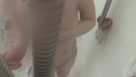 queenstonermami online show from March 10, 2025, 3:34 am