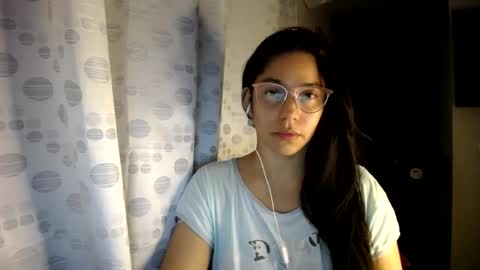 Snapshot of queenvictoria2023 chatting on June 30, 2026, 3:51 am Paola online show from June 30, 2026, 3:51 am