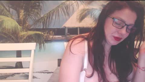 Snapshot of queenxnatasha chatting on February 4, 2026, 10:47 pm queenxnatasha online show from February 4, 2026, 10:47 pm