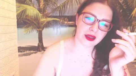 Snapshot of queenxnatasha chatting on May 9, 2026, 9:31 pm queenxnatasha online show from May 9, 2026, 9:31 pm