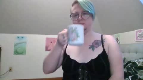 queerlyjaz online show from November 11, 2025, 3:12 pm