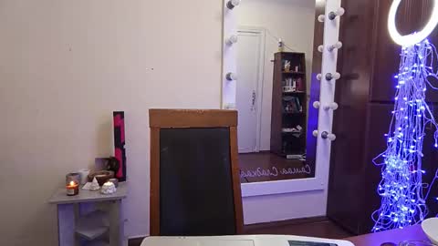 Snapshot of quiet_smile chatting on February 19, 2026, 5:58 am quiet_smile online show from February 19, 2026, 5:58 am