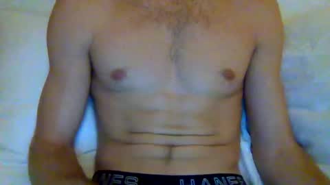 quiii1103 online show from December 14, 2025, 1:44 am