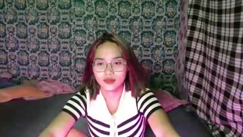 Snapshot of quinne_miles chatting on January 7, 2026, 10:18 am Quinne online show from January 7, 2026, 10:18 am